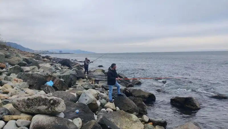 Hayvan Severleri Şaşkına Çeviren Kaçış: 2 Ton Levrek Denize Dağıldı