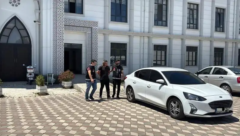 Kocaeli'de Şok Cinayet: Katil Zanlısının Yakalanması Çok Konuşulacak!