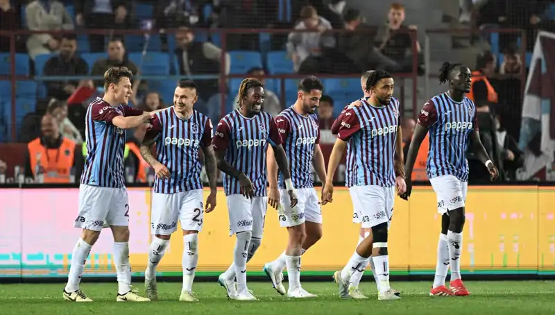 Trabzonspor’un Yıldızı Fenerbahçe Derbisinde Sakatlandı: Takımda Şok Etkisi Yaratacak!