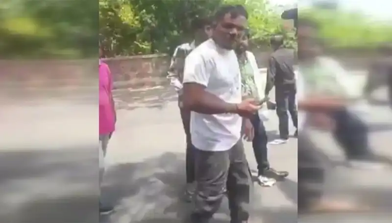 11A Yolcusunun Korku Dolu Anları: "Biri Beni Yakaladı" İfadesiyle Şok Etti