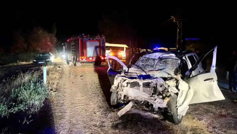 Ciple Traktör Çarpıştı: Olayda 5 Kişi Yaralandı, Detaylar Şok Edici