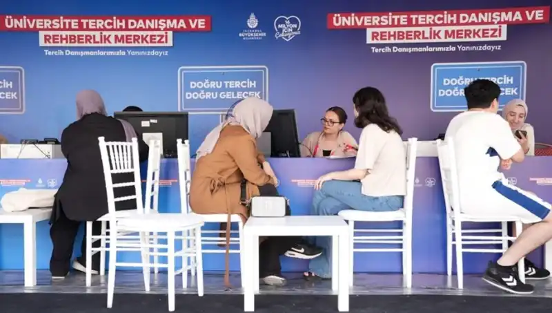 İstanbul’da Üniversite Tercihlerini Kolaylaştıran Yeni Rehberlik Merkezleri Açılıyor