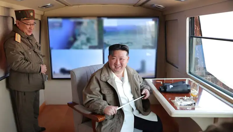 Kuzey Kore, Kim Jong Un'un Test Ettiği İleri Uçaksavar Füzesini Duyurdu