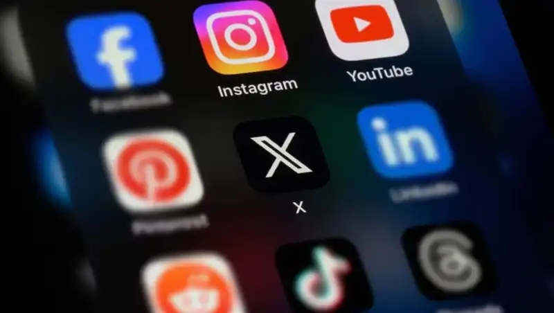 Dijital Dünyada Yeni Dönem: Whatsapp, Instagram ve TikTok'a Dev Kısıtlamalar Geldi