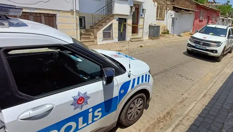 Evden Gelen Korkutucu Kokular, Üç Gündür Ölü Olan Kadının Korkunç Sırrını Açıkladı