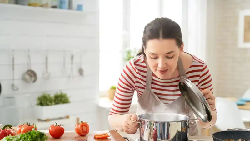 Yemek Hazırlarken Yaptığınız Ölümcül Hata: Uzmanlar Uyarıyor!