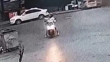 İstanbul AVM'sinde Korkutan Olay: Ateş Açıldı!