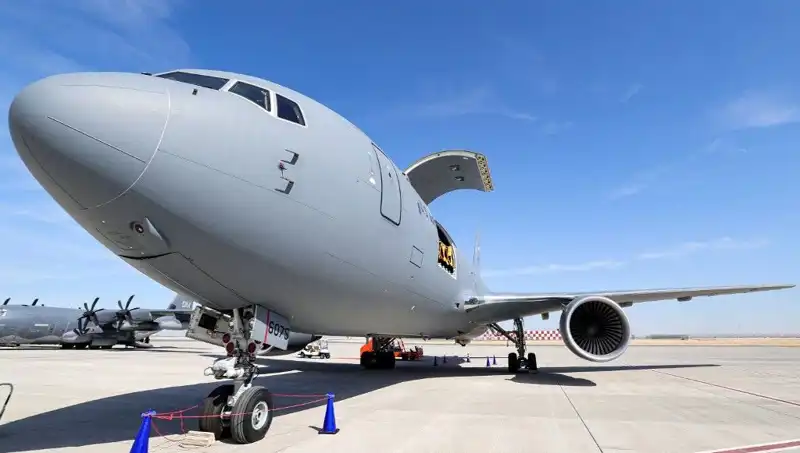 İsrail’den İran’a Mesaj: Yeni KC-46 Uçakları Hızla Geliyor!
