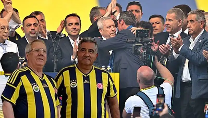 Aziz Yıldırım'ın Ekibinden Ali Koç'a İstifa ve Adaylık Çağrısı