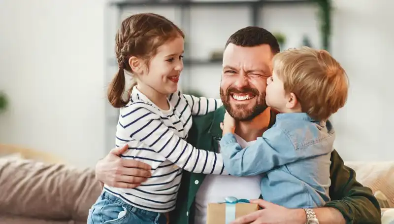 Babanın Yüz İfadesi Çocukların Cinsiyetini Belirlemede Rol Oynuyor Mu?