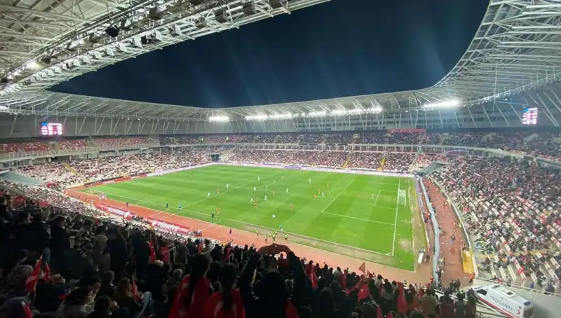 Sivas, Tarihi Kupa Finaline Hazır! Heyecan Dorukta Bergama'ya Ev Sahipliği Yapacak