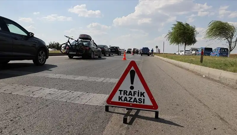 Adana'da Feci Kaza: 1 Kişi Hayatını Kaybetti, 1 Yaralı