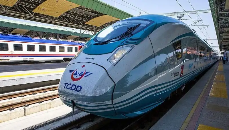 TCDD, 140 Tren Makinisti Alımı İçin Kursiyer Başvurusunu Başlattı!