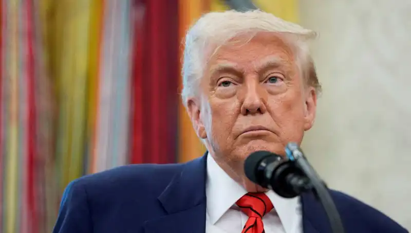 G7 Zirvesinde Şok Gelişme: Trump Neden Erken Ayrıldı?