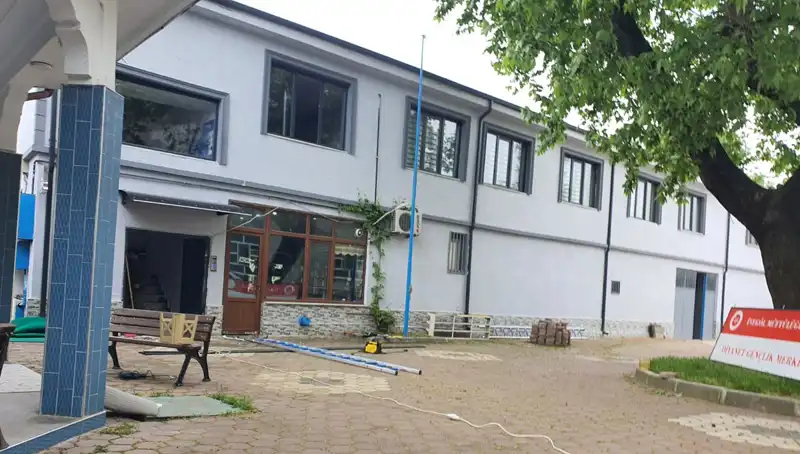 Tabela Takarken 3 Metre Yükseklikten Düşen İşçinin Dramı