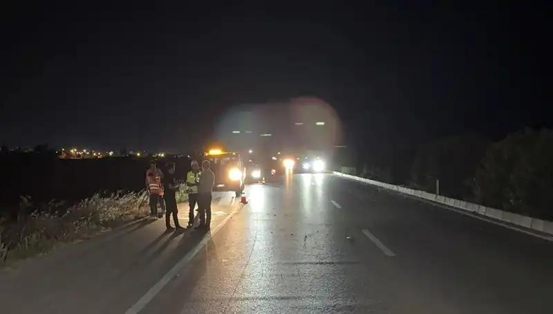 Adana’da Feci Trafik Kazası: Üç Araç Zincirleme Çarpıştı