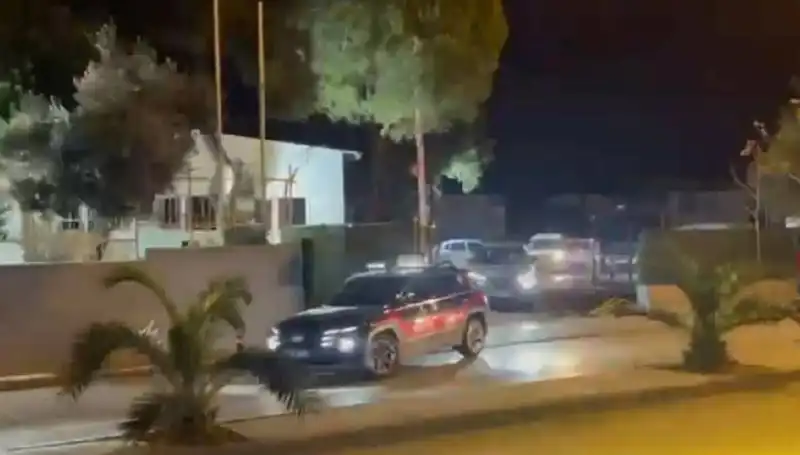 İzmir'de Dev Operasyon! 24 Saatte 141 Hükümlü Yakalandı